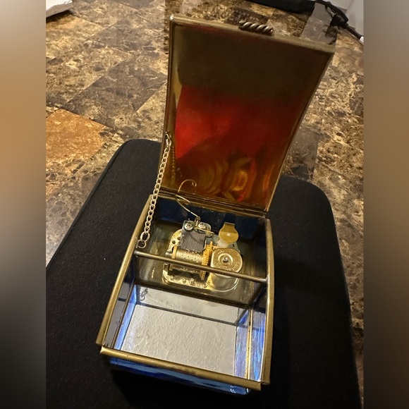 JEWELRY BOX Via Vermont™ or Vis Vermont Ltd. Made in Mexico - Picture 2 of 5